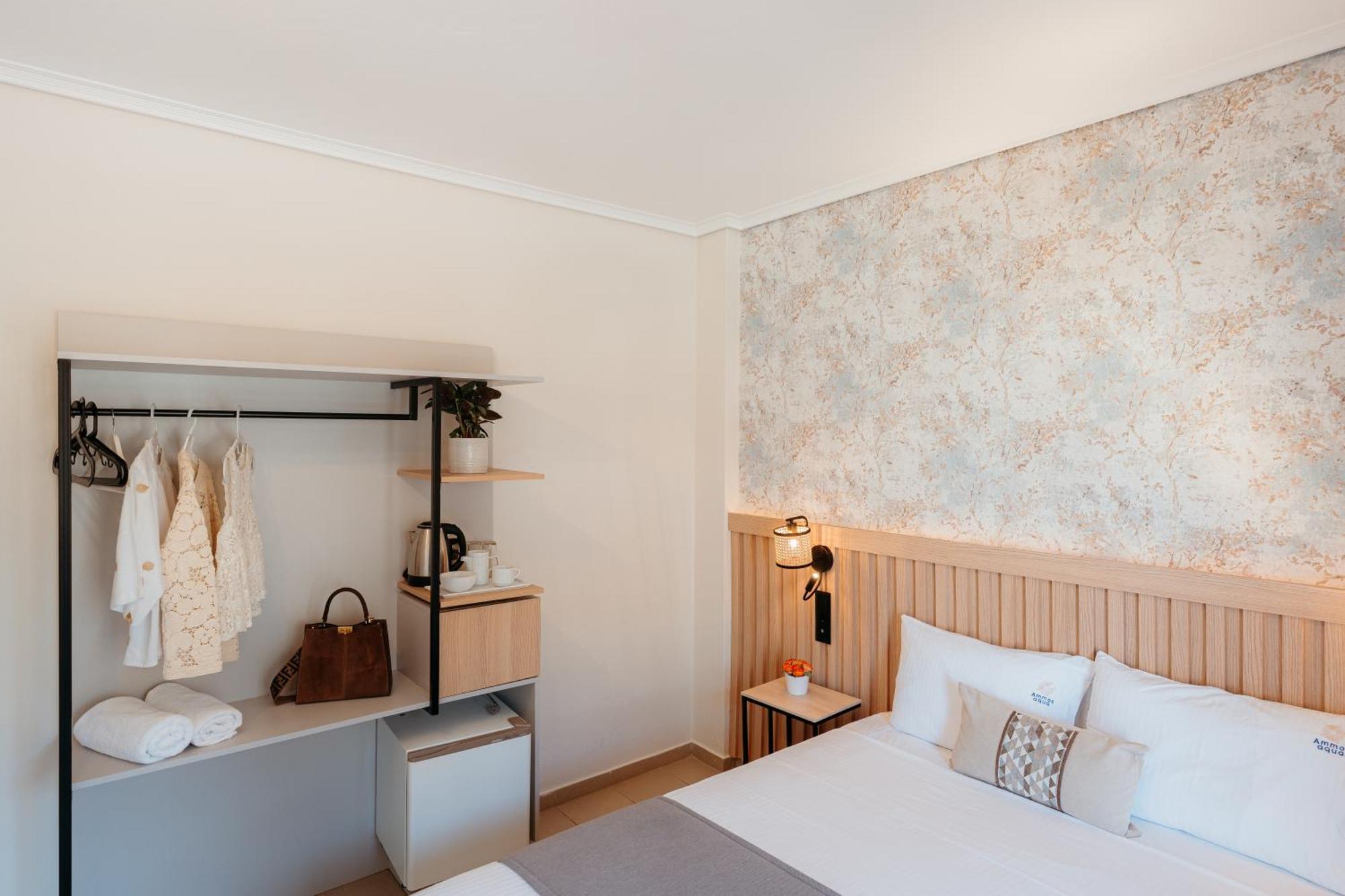 Aqua Beachfront Elegant Hotel Olympic Beach Exterior photo